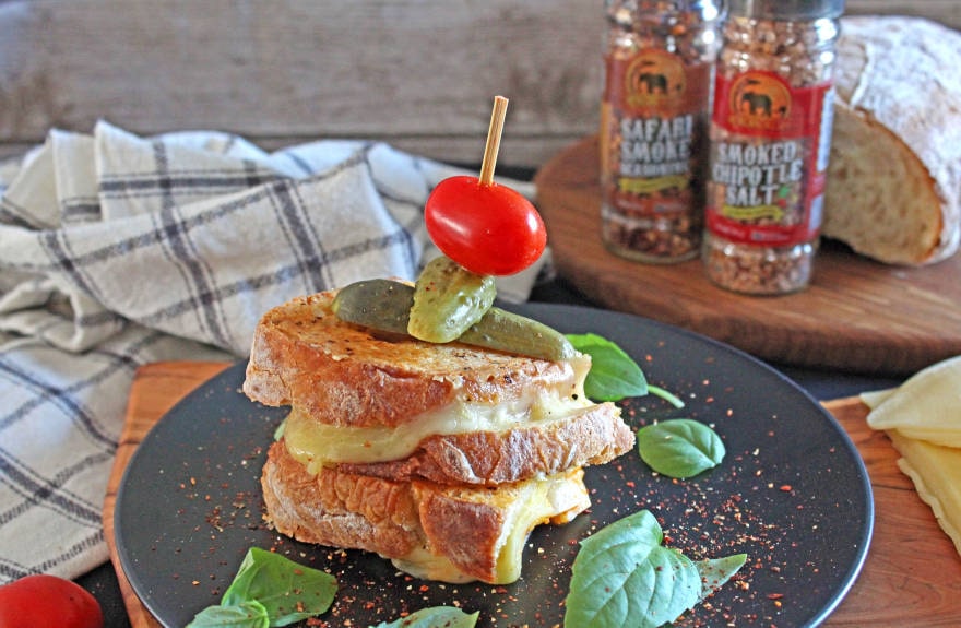 Spicy-grilled-cheese-2